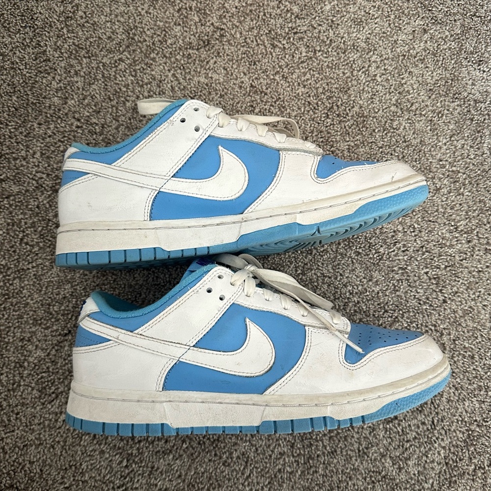 nike reverse unc womens dunks!